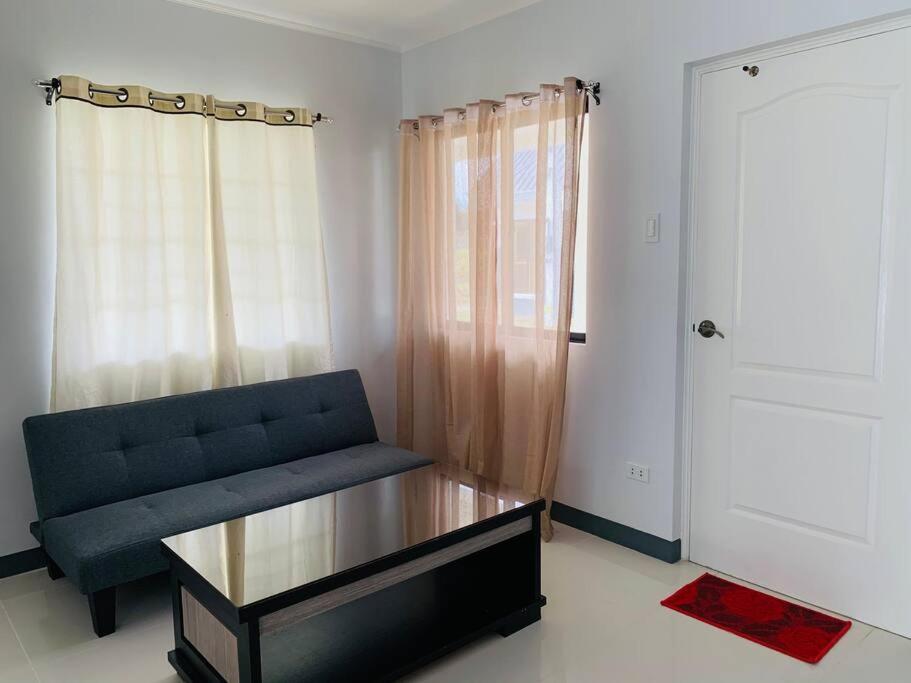 Cozy Home At A Private Subdivision Abucay Екстер'єр фото